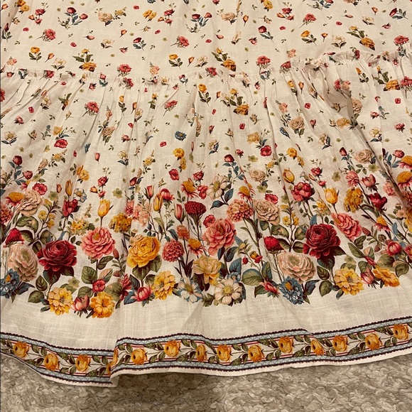 New MAX STUDIO Wide Strap Smocked Maxi
Dress Size Small - Picture 3 of 11